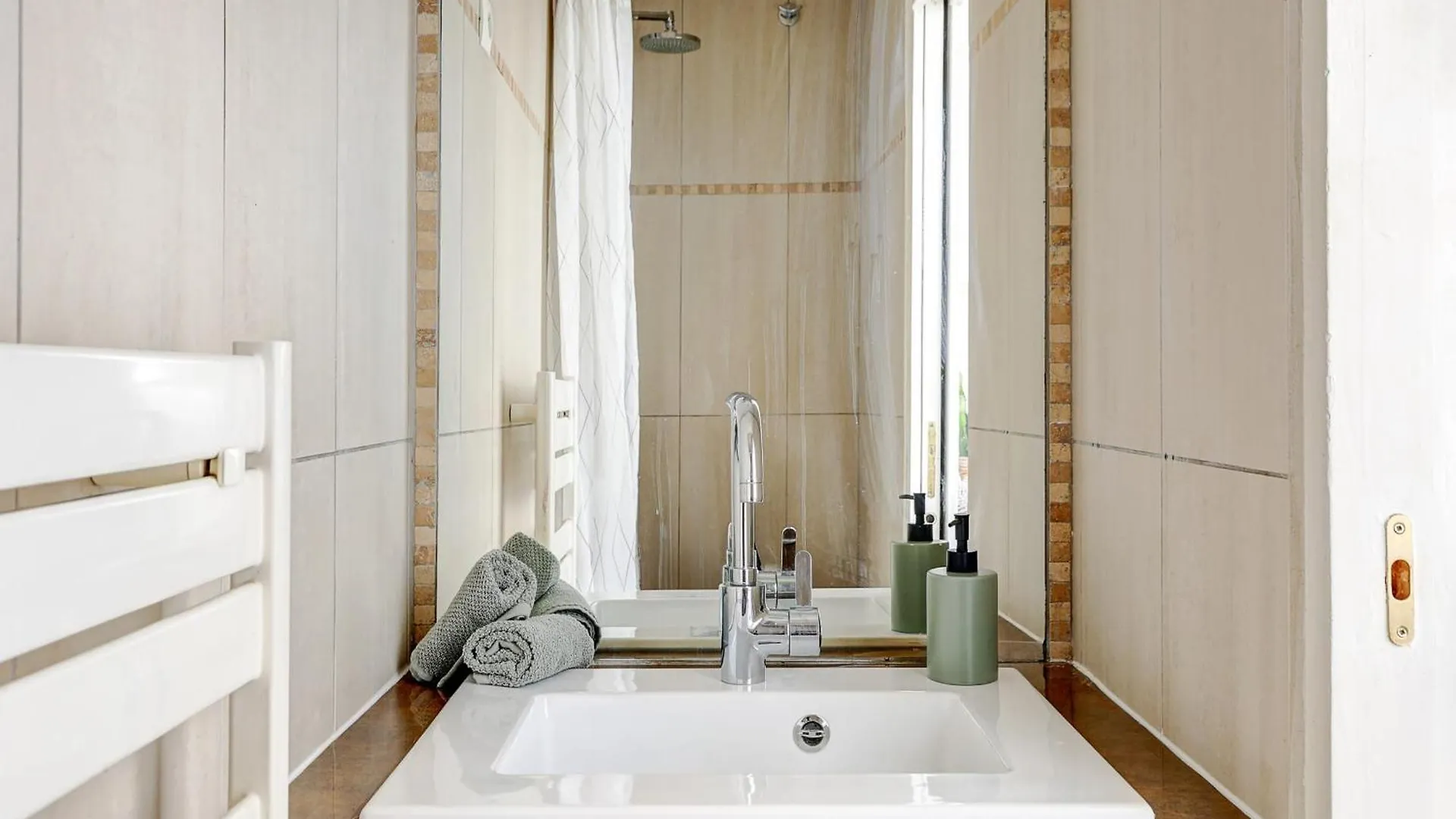 Lägenhet Louvre & Central - Cityapartmentstay Paris